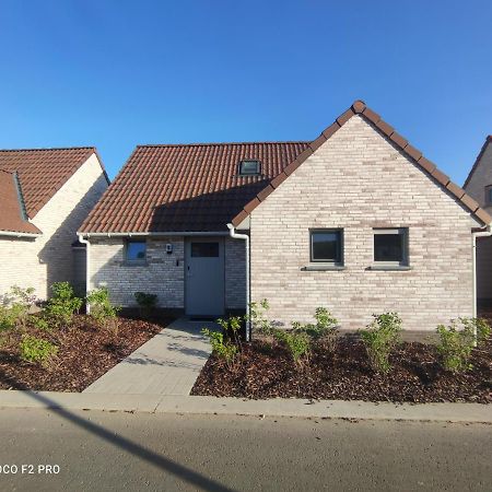 Vakantiewoning Polderhuis 10, Airco En Verwarming In Alle Kamers, Prive Parkeerplaats En Afgesloten Tuin Koksijde Exterior photo