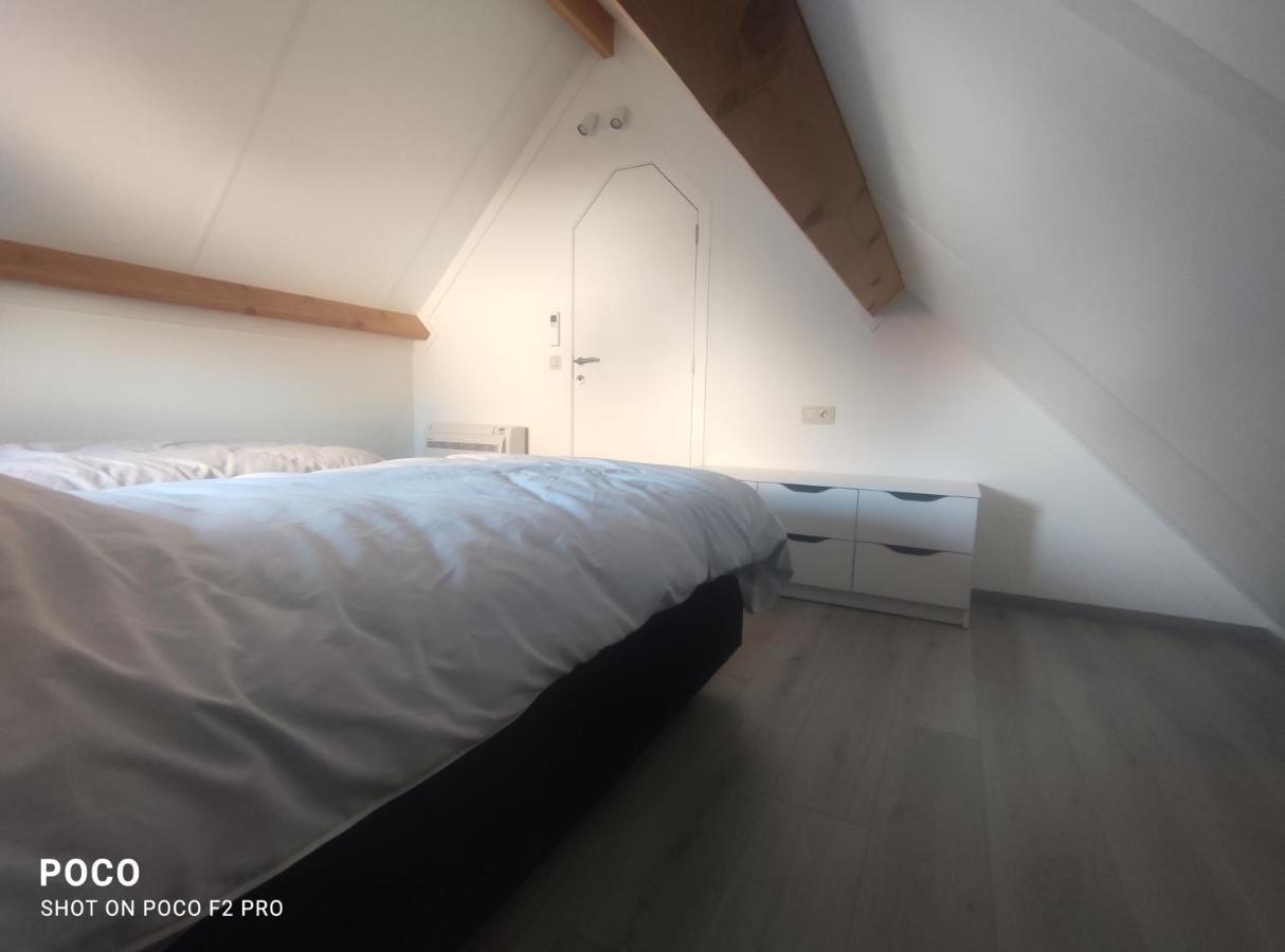 Vakantiewoning Polderhuis 10, Airco En Verwarming In Alle Kamers, Prive Parkeerplaats En Afgesloten Tuin Koksijde Exterior photo