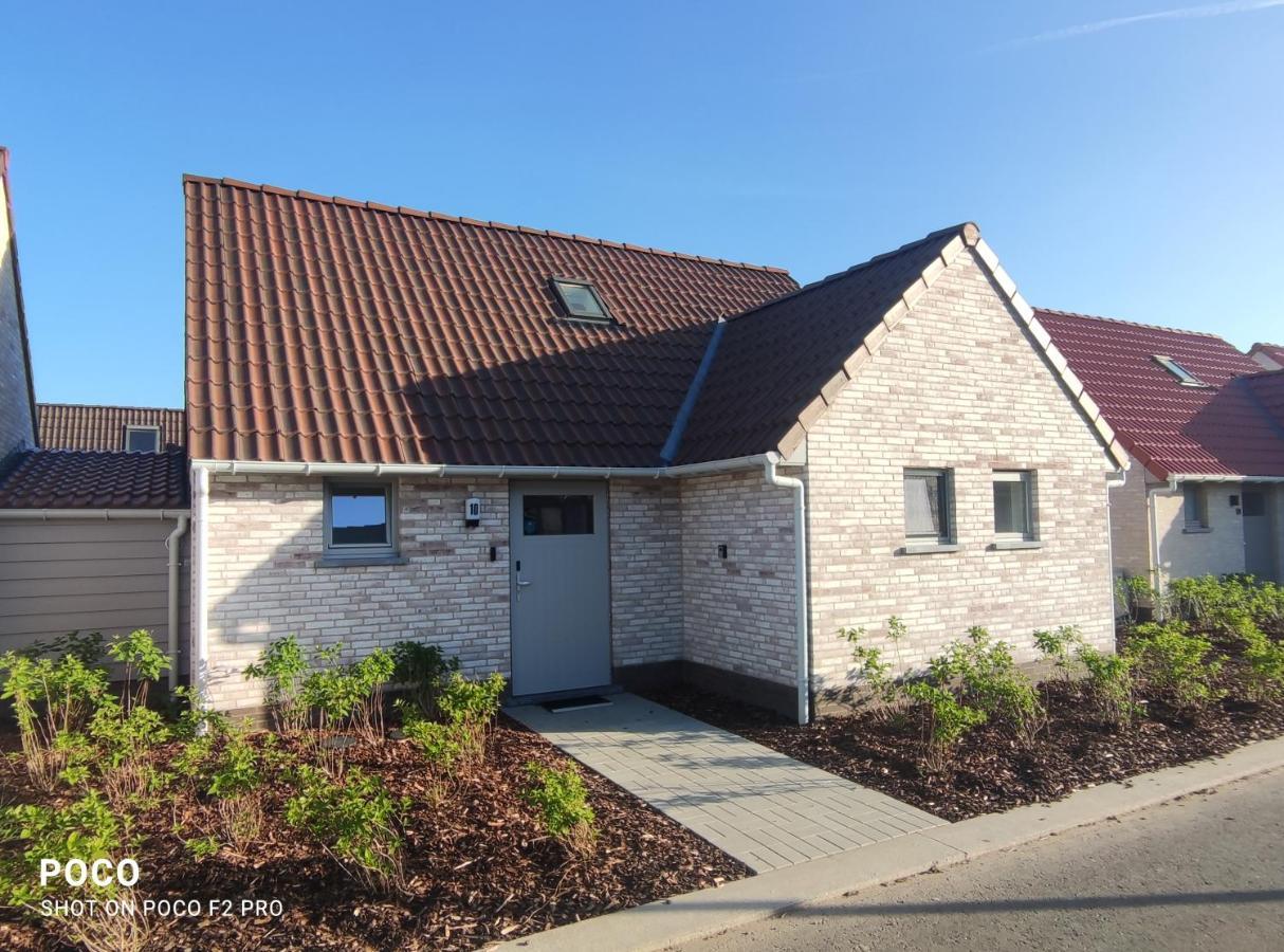 Vakantiewoning Polderhuis 10, Airco En Verwarming In Alle Kamers, Prive Parkeerplaats En Afgesloten Tuin Koksijde Exterior photo